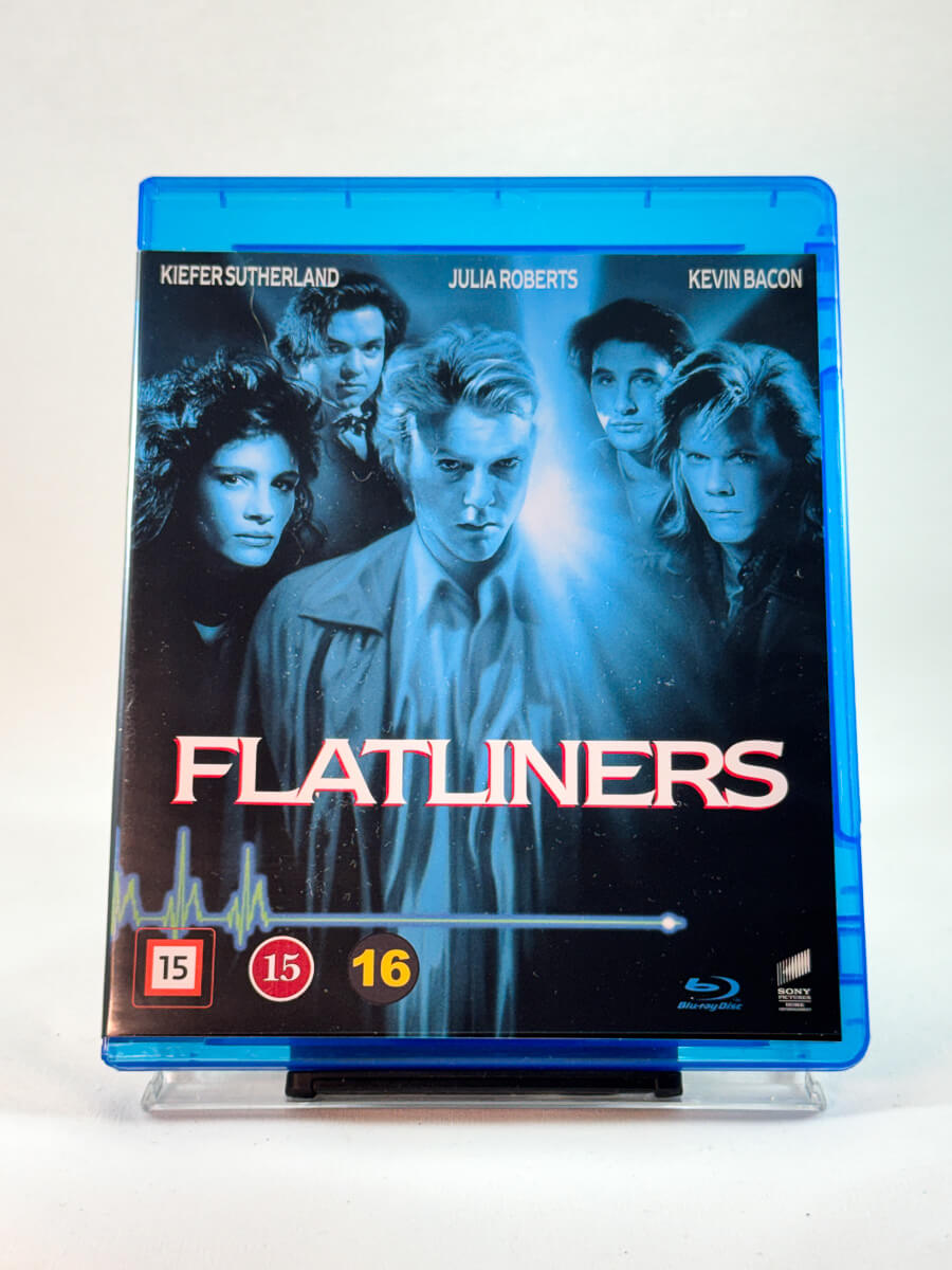 Flatliners – forside av Blu-ray-cover, psykologisk thriller fra 90-tallet, bruktfilm hos Brukbar Film