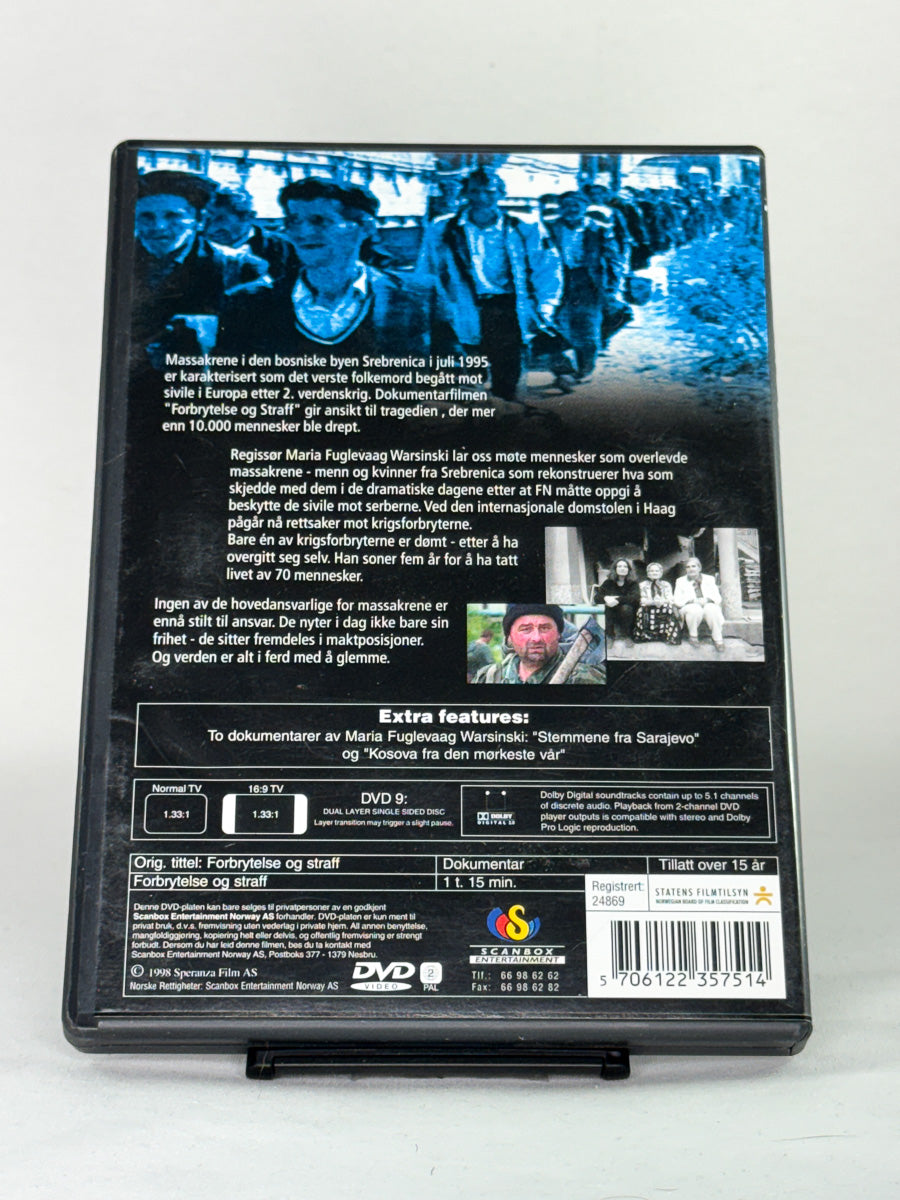 Bakside av DVD-cover til Forbrytelse og straff – norsk dokumentar om forbrytelsene i Srebrenica, utgitt av Scanbox – original brukt DVD-utgave hos Brukbar Film.