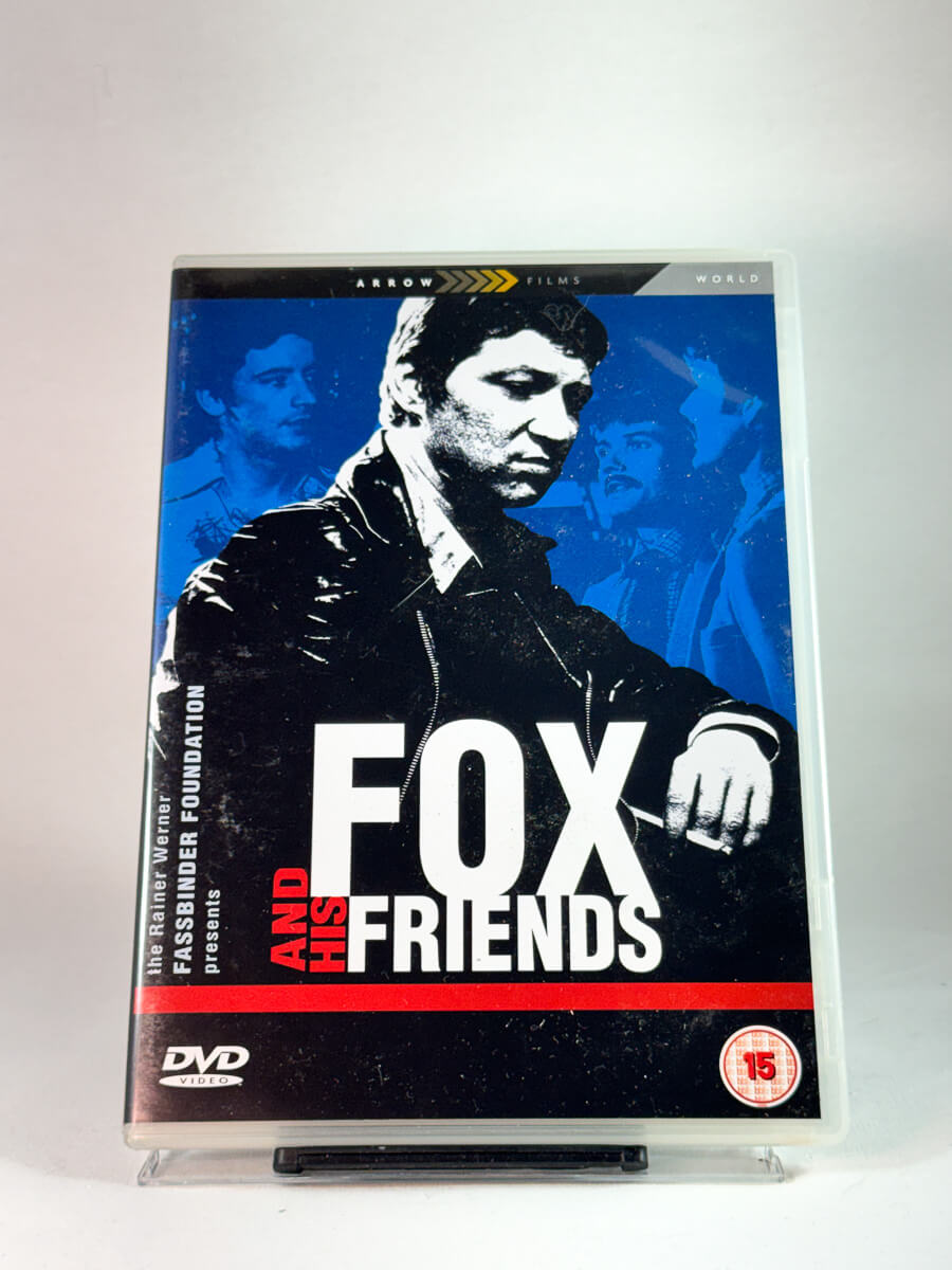 Forside av cover til Fox and His Friends, brukt DVD hos Brukbar Film
