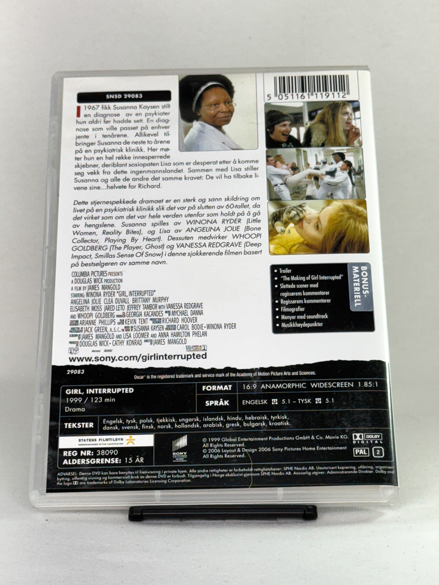 Bakside av DVD-cover til Girl, Interrupted – Stjålne år – brukt originaldrama på DVD, tilgjengelig hos Brukbar Film
