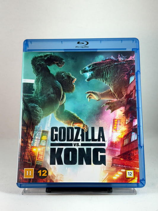 Forside av Blu-ray-cover til Godzilla vs. Kong – storslått monsteroppgjør fra Legendary Pictures, brukt film hos Brukbar Film.