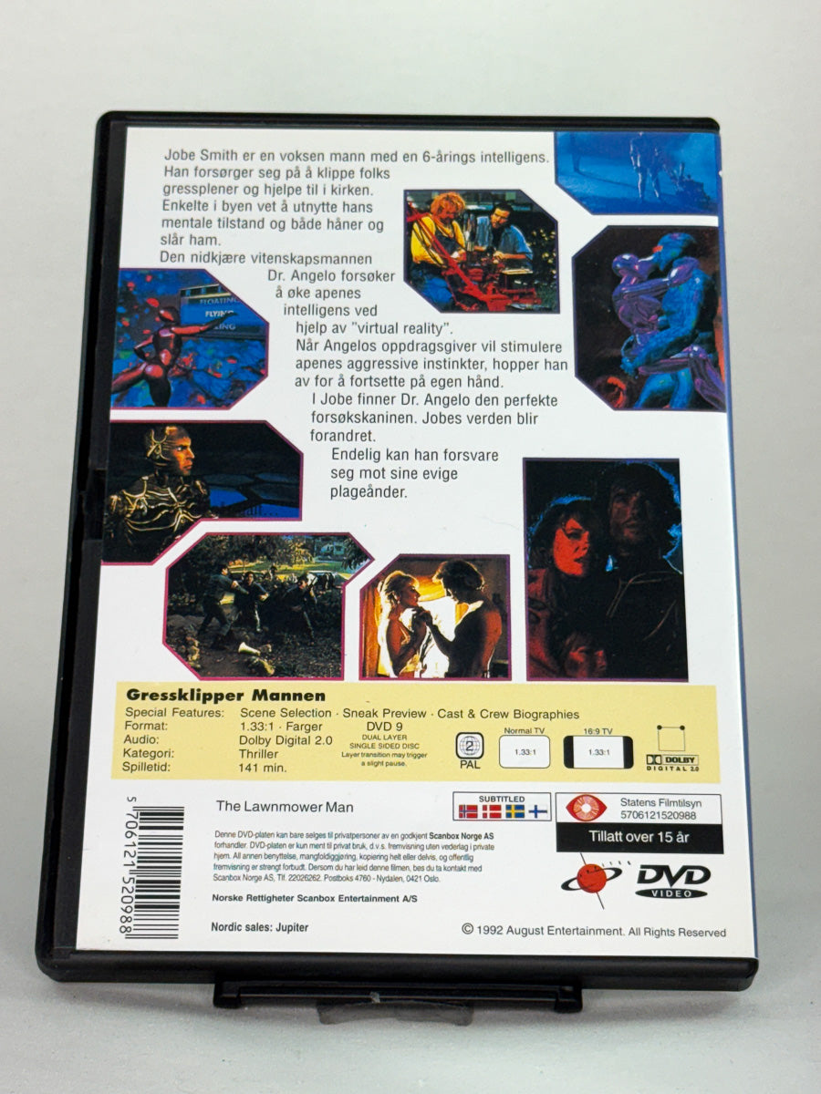 Bakside av DVD-cover til Gressklippermannen, brukt science fiction-film på DVD, klassisk 90-talls utgave hos Brukbar Film.