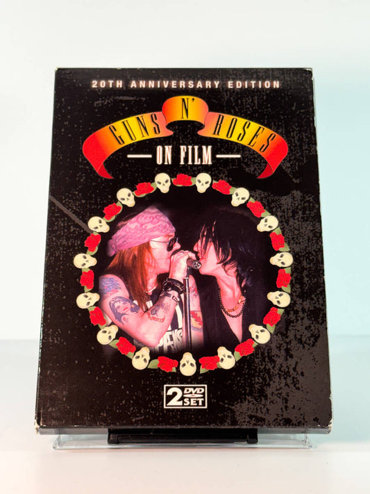 Forside av cover til Guns N’ Roses – On Film, brukt original DVD hos Brukbar Film