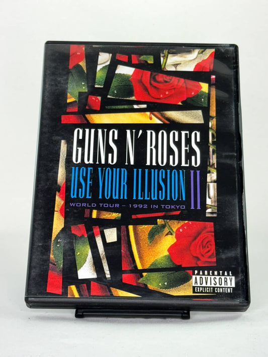 DVD-forside til filmen Guns N' Roses – Use Your Illusion II: World Tour – 1992 in Tokyo
Originalt cover brukt for produktbilde i nettbutikken Brukbar Film