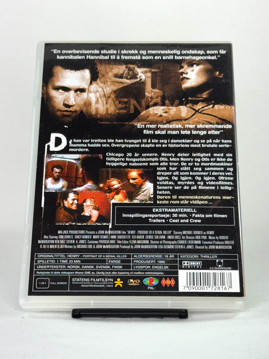 Bakside av Henry: Portrait of a Serial Killer – rå og realistisk skildring av en drapsmanns sinn, brukt DVD fra Brukbar Film.