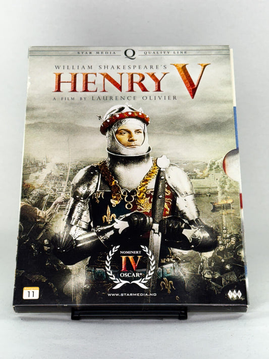 Forside av DVD-cover til Henry V – William Shakespeares klassiske drama filmatisert av Laurence Olivier, Oscar-nominert for fire priser, utgitt av Star Media, hos Brukbar Film.