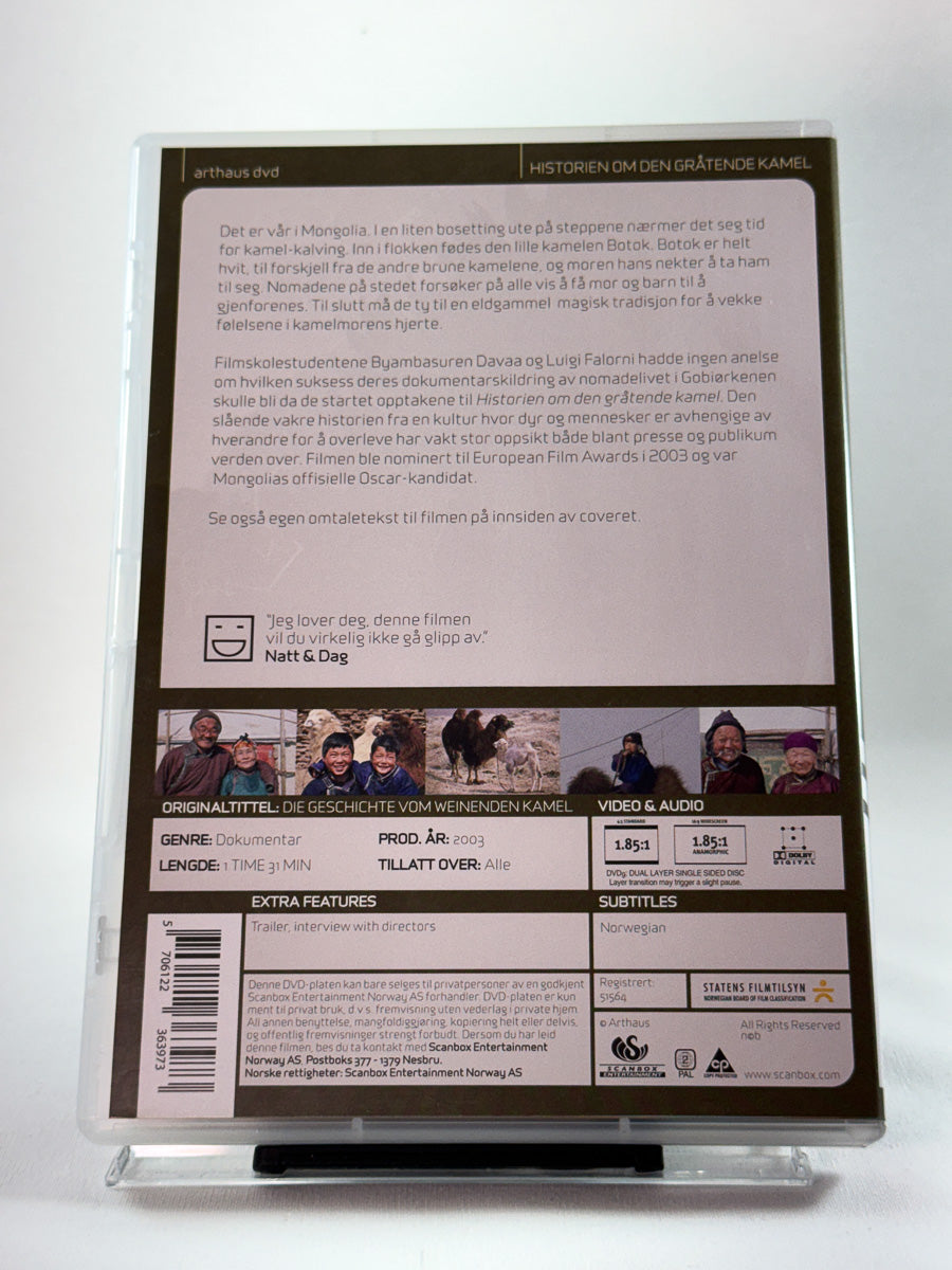Bakside av cover til Historien om den gråtende kamel, brukt original DVD hos Brukbar Film