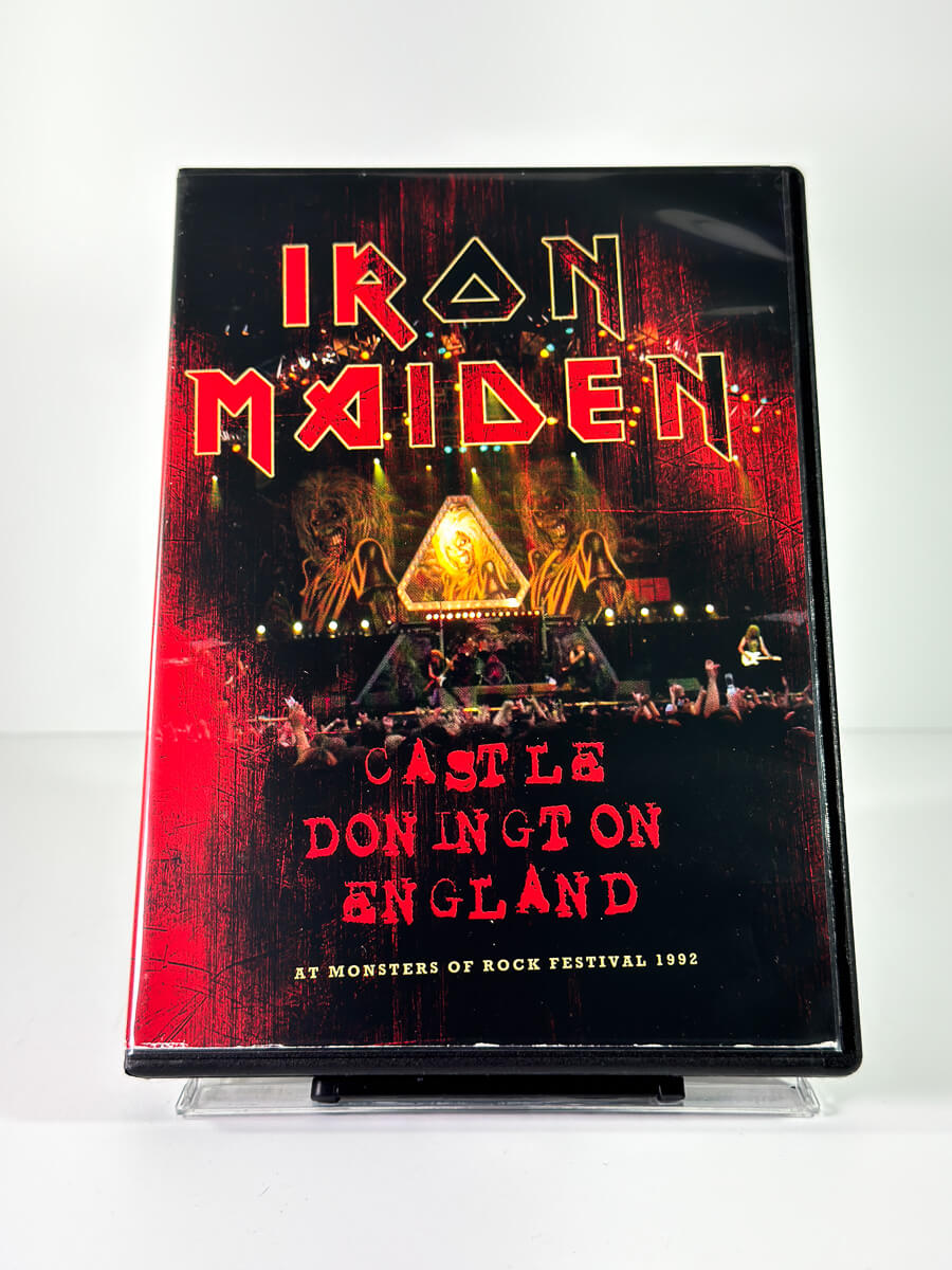 Forside av cover til Iron Maiden: Castle Donington England, bruktfilm hos nettbutikken Brukbar Film