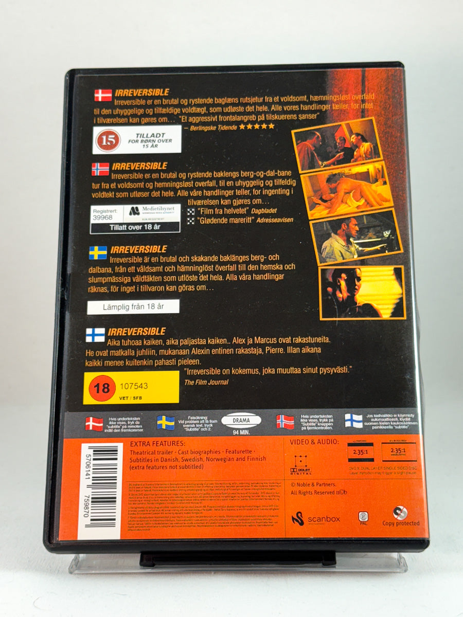 Bakside av skandinavisk DVD-cover til Irréversible – mørkt og brutalt verk fortalt baklengs med kompromissløs intensitet, second hand DVD-film fra Brukbar Film.