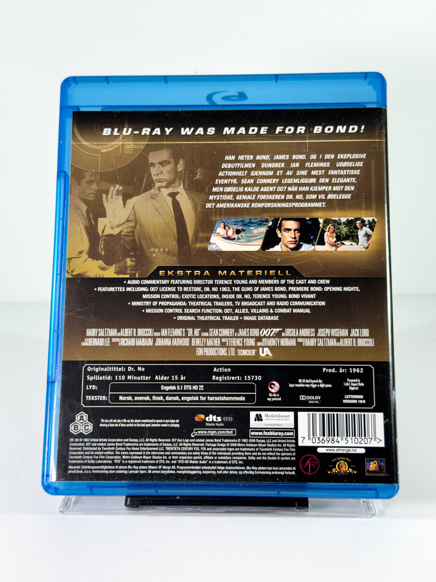 Bakside av cover til James Bond: Dr No, bruktfilm på Blu-ray hos Brukbar Film