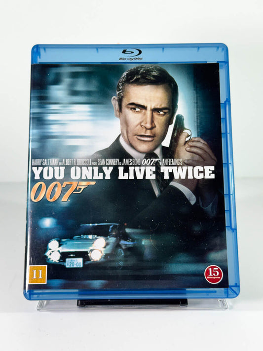 Forside av cover til James Bond: You Only Live Twice, bruktfilm hos nettbutikken Brukbar Film