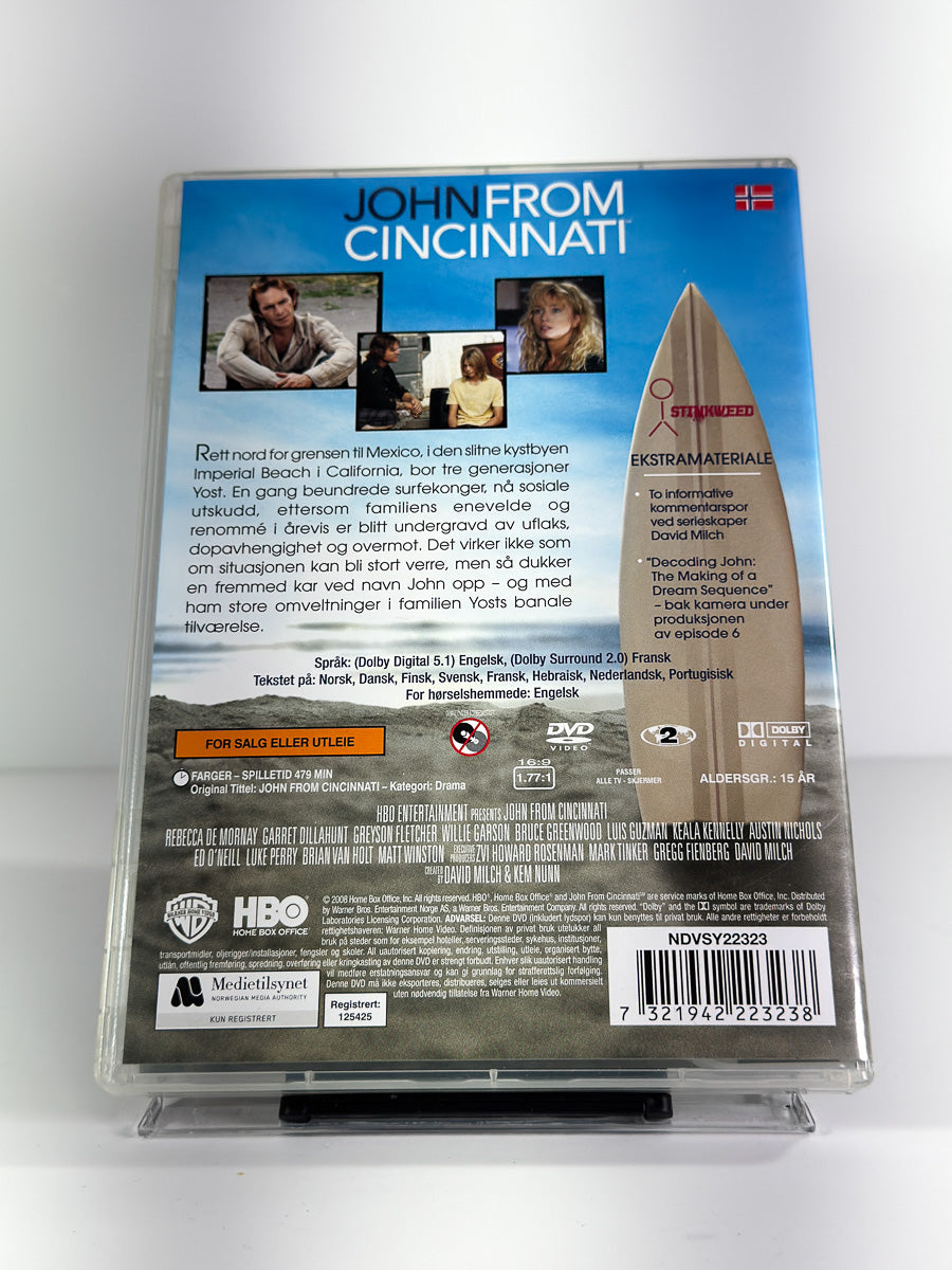 Bakside av cover til John from Cincinnati, brukt original DVD hos Brukbar Film