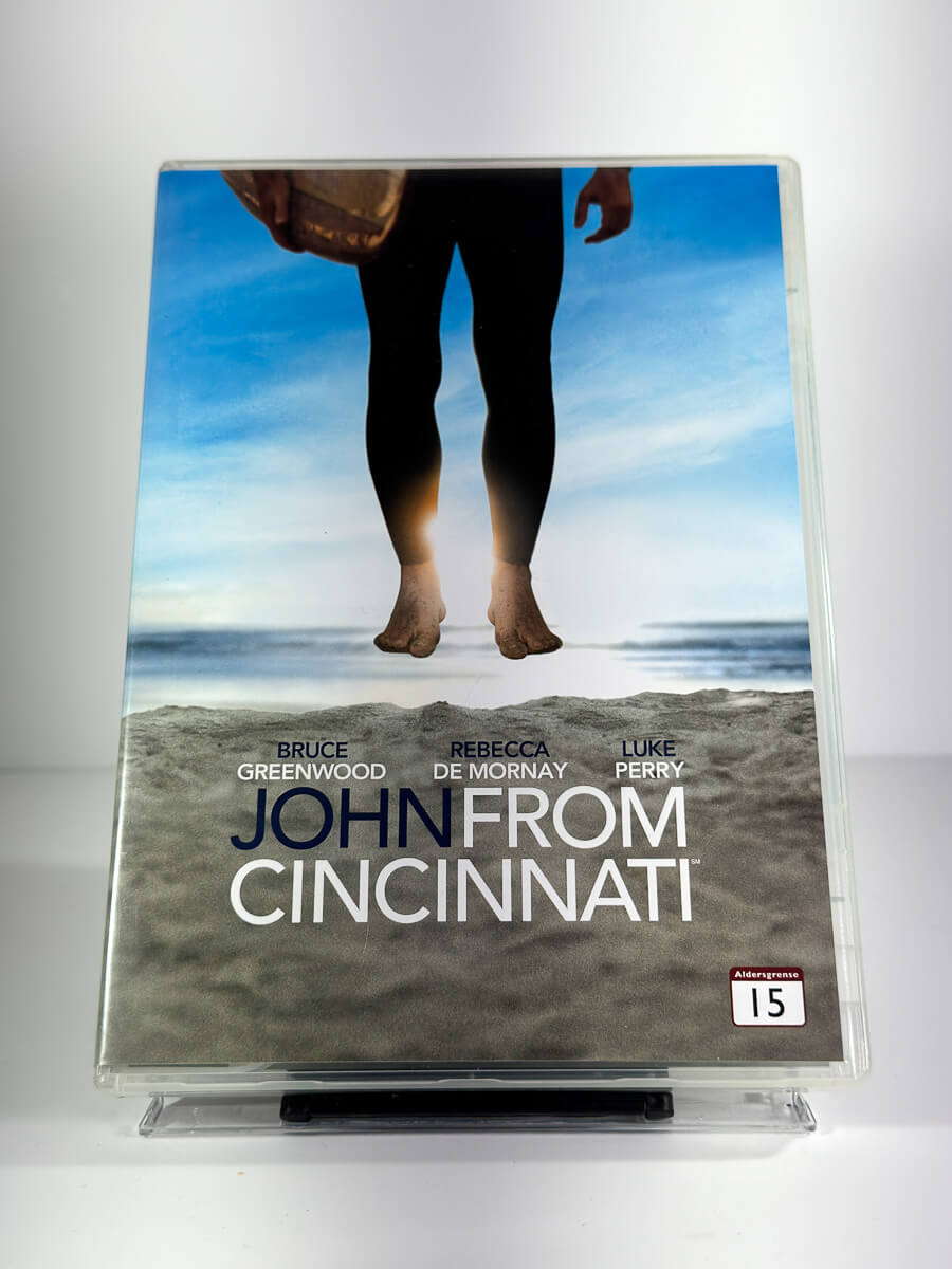 Forside av cover til John from Cincinnati, brukt DVD hos Brukbar Film