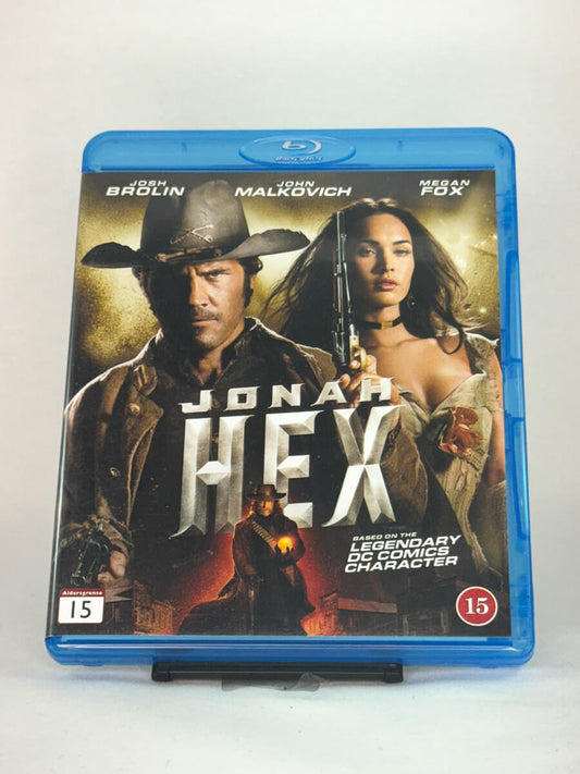 Forside av Blu-ray-cover til Jonah Hex med Josh Brolin, Megan Fox og John Malkovich – actionfilm basert på DC Comics, brukt Blu-ray hos Brukbar Film.