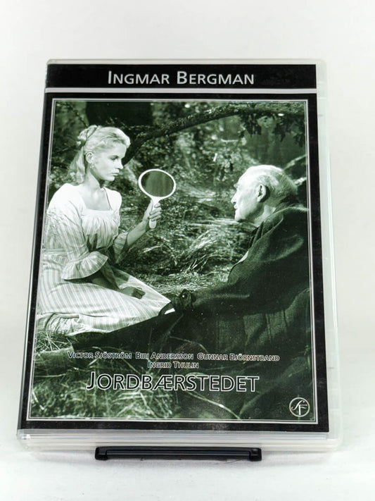 DVD-cover-forside til filmen Jordbærstedet (Smultronstället) – Brukt DVD fra nettbutikken Brukbar Film