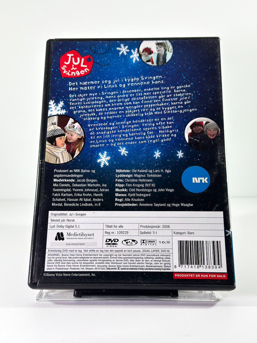 Bakside av cover til Jul i Svingen – Del 2, brukt original DVD hos Brukbar Film