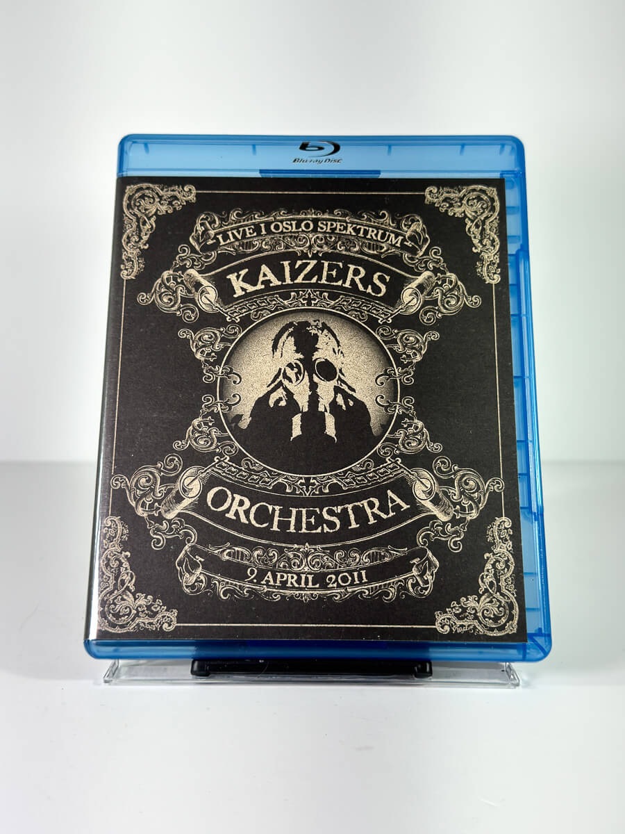 Forside av cover til Kaizers Orchestra – Live i Oslo Spektrum på Blu-ray
