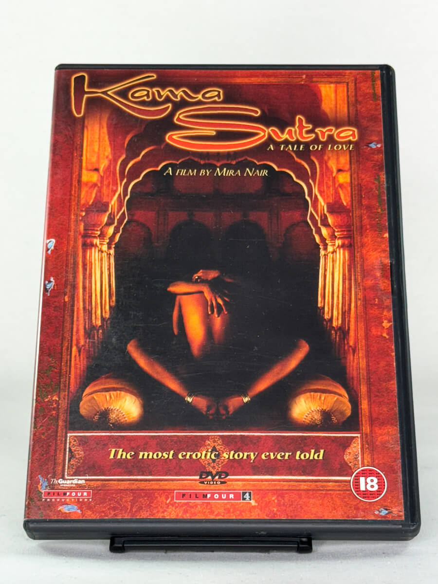 Forside av brukt DVD Kama Sutra: A Tale of Love – erotisk drama regissert av Mira Nair, originalfilm hos Brukbar Film