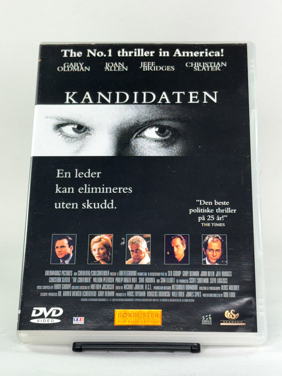 Forside av DVD-cover til Kandidaten (The Contender) – politisk thriller med Gary Oldman, Joan Allen og Jeff Bridges – brukt DVD tilgjengelig hos Brukbar Film.