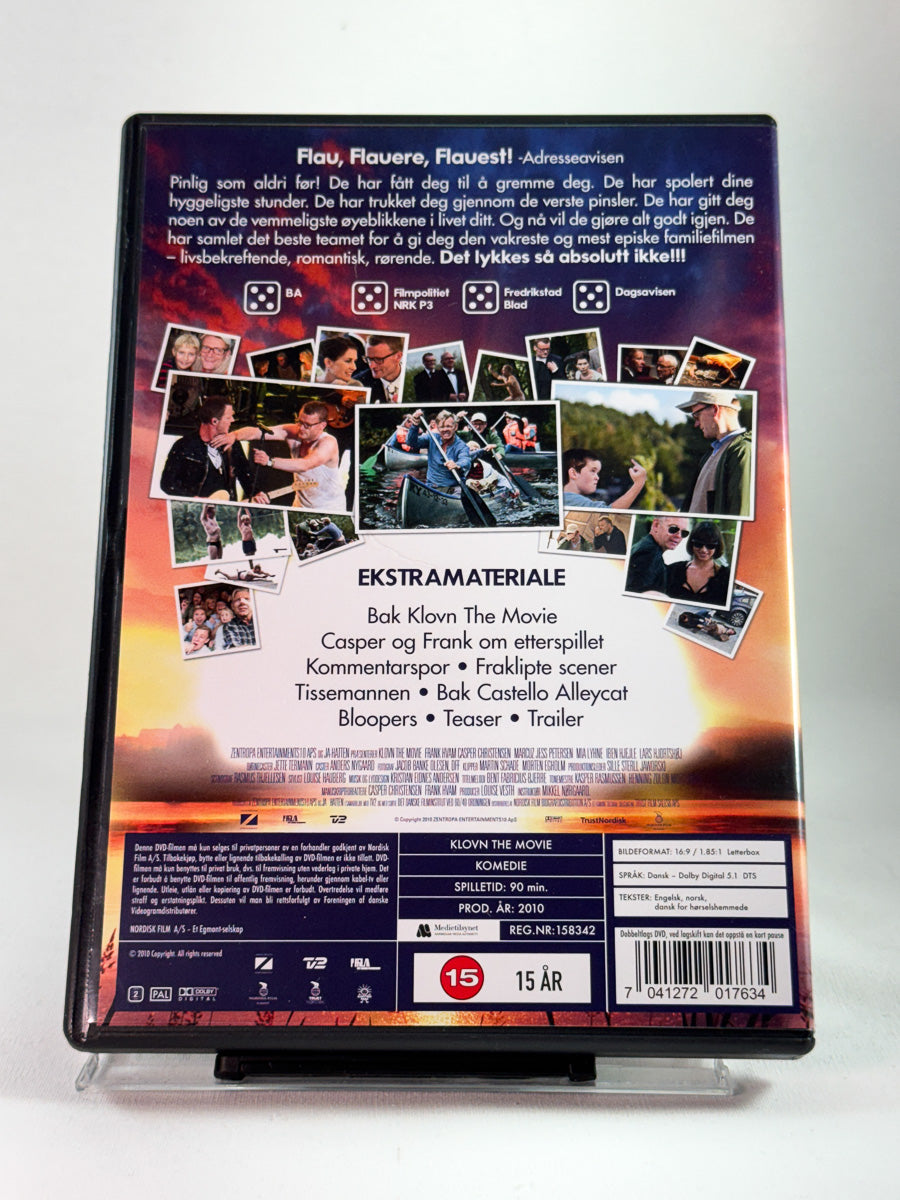 Bakside av DVD-cover til Klovn: The Movie med synopsis og teknisk info; brukt komedie-DVD hos Brukbar Film 