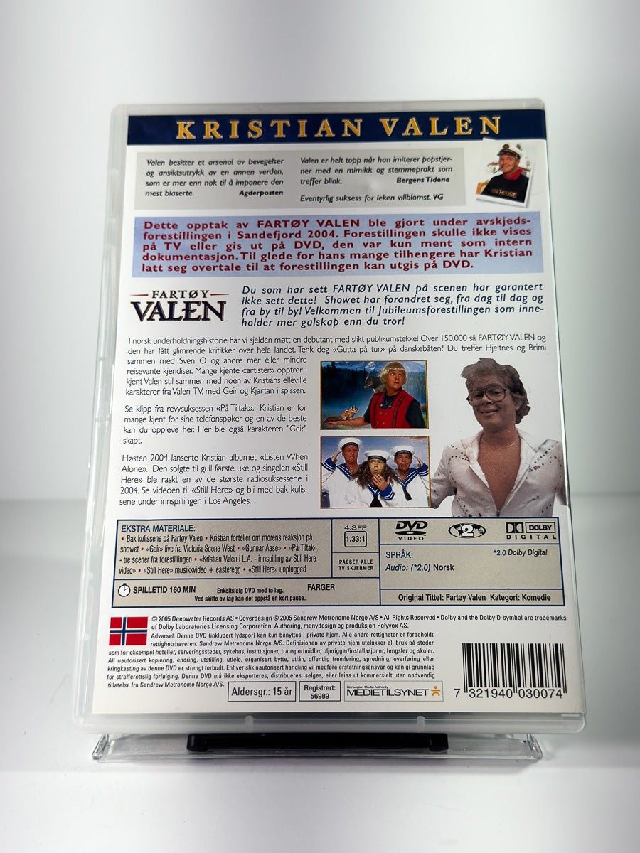 Bakside av cover til Kristian Valen – Fartøy Valen: Jubileumsutgave på DVD hos Brukbar Film