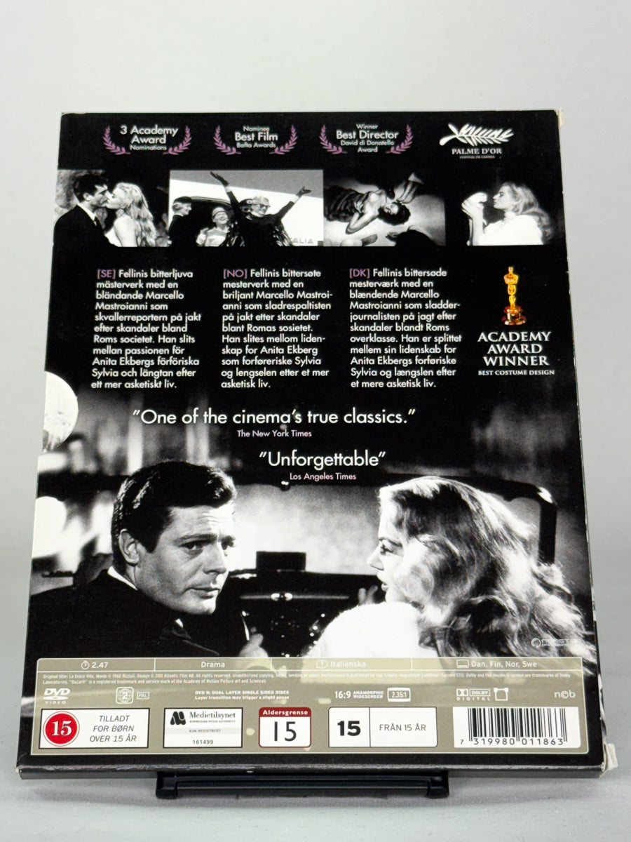 DVD-cover-bakside til filmen Det søte liv (La Dolce Vita) – Brukt DVD fra nettbutikken Brukbar Film