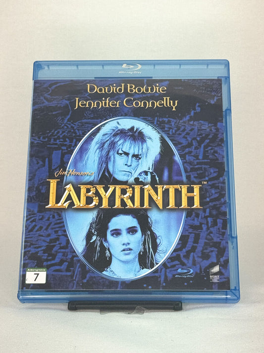 Brukt Blu-ray-film Labyrinth – forside av filmcover med David Bowie og Jennifer Connelly, kjøp brukte filmer hos Brukbar Film
