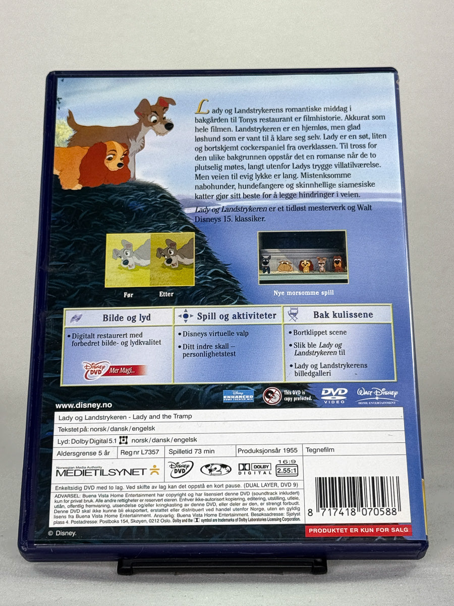 DVD-bakside til filmen Lady og Landstrykeren
Baksiden viser info, spesifikasjoner og eventuell ekstratekst – produktbilde fra nettbutikken Brukbar Film