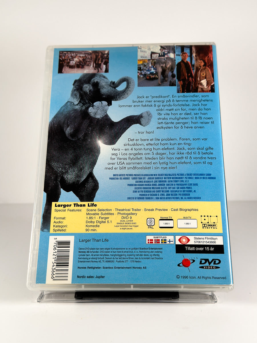 Bakside av cover til Larger Than Life på DVD