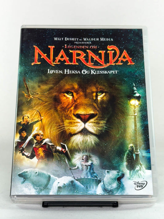 DVD-forside til filmen Legenden om Narnia: Løven, Heksa og Klesskapet
Originalt cover brukt for produktbilde i nettbutikken Brukbar Film