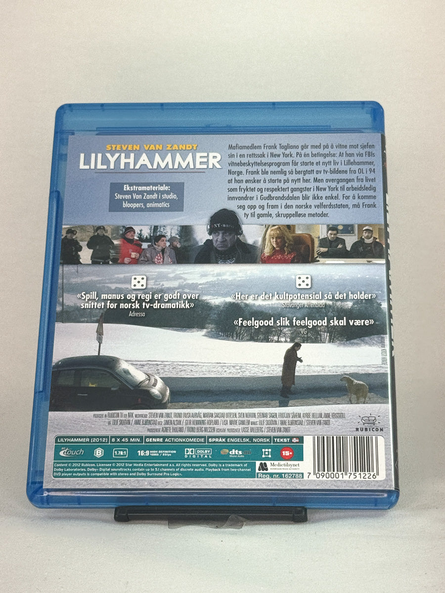 Bakside av Blu-ray-cover til Lilyhammer – original brukt Blu-ray-serie, kjøp hos Brukbar Film