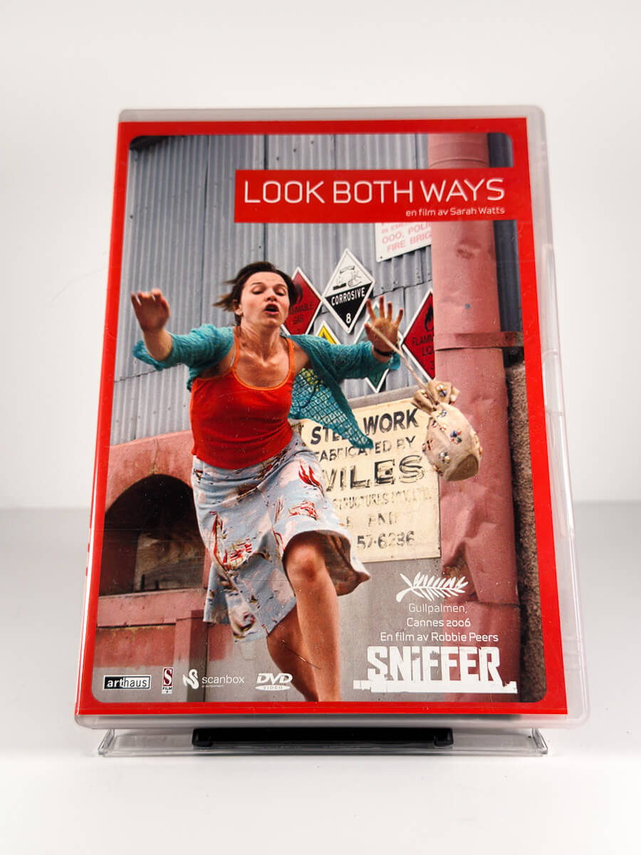 Forside av cover til Look Both Ways på DVD