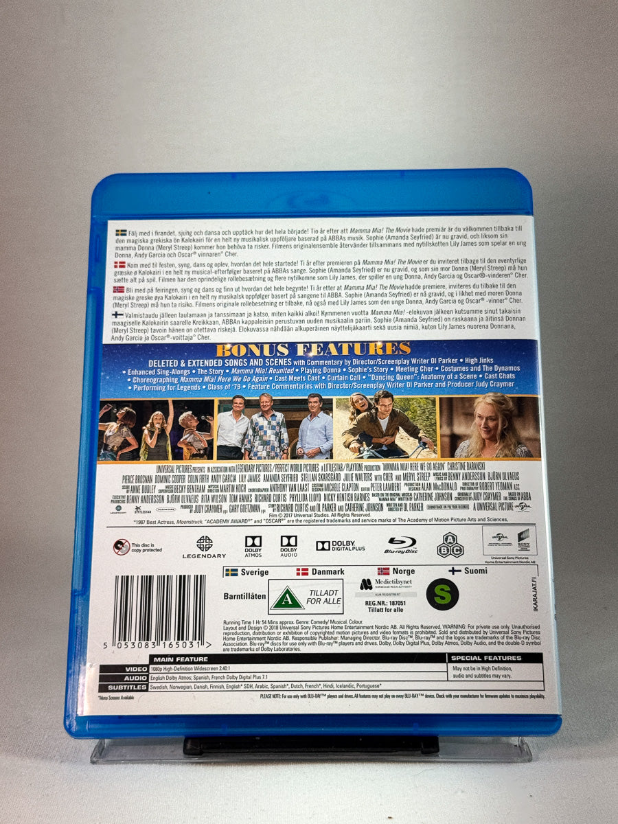 Bakside av cover til Mamma Mia! Here We Go Again, brukt Blu-ray hos Brukbar Film