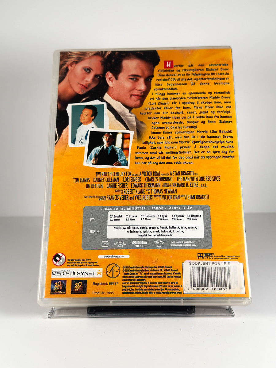 Bakside av cover til Mannen med en rød sko på DVD