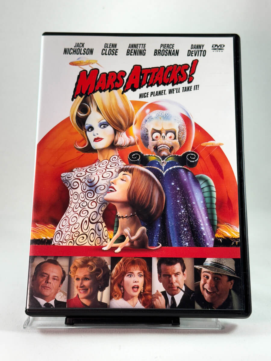 Forside av cover til Mars Attacks!, bruktfilm hos nettbutikken Brukbar Film