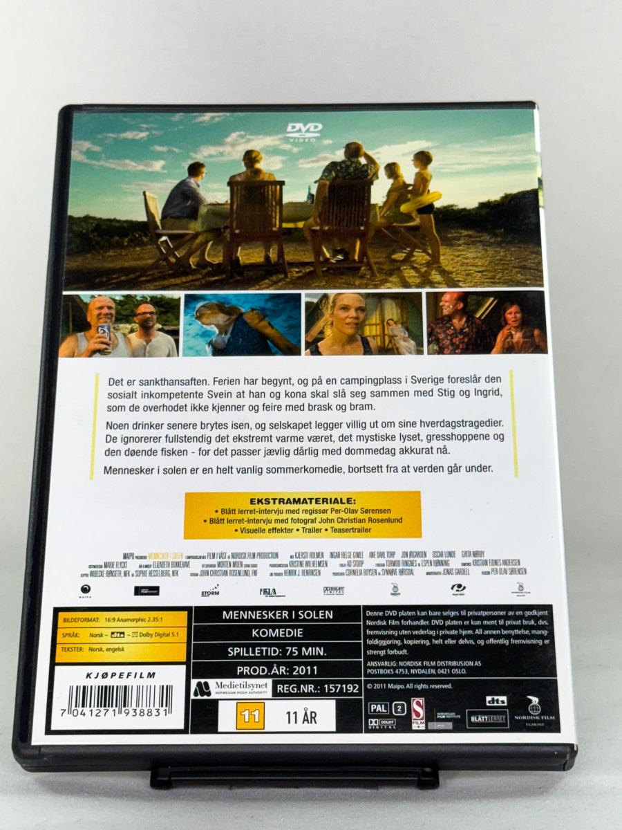 DVD-bakside til filmen Mennesker i solen
Baksiden viser info, spesifikasjoner og eventuell ekstratekst – produktbilde fra nettbutikken Brukbar Film