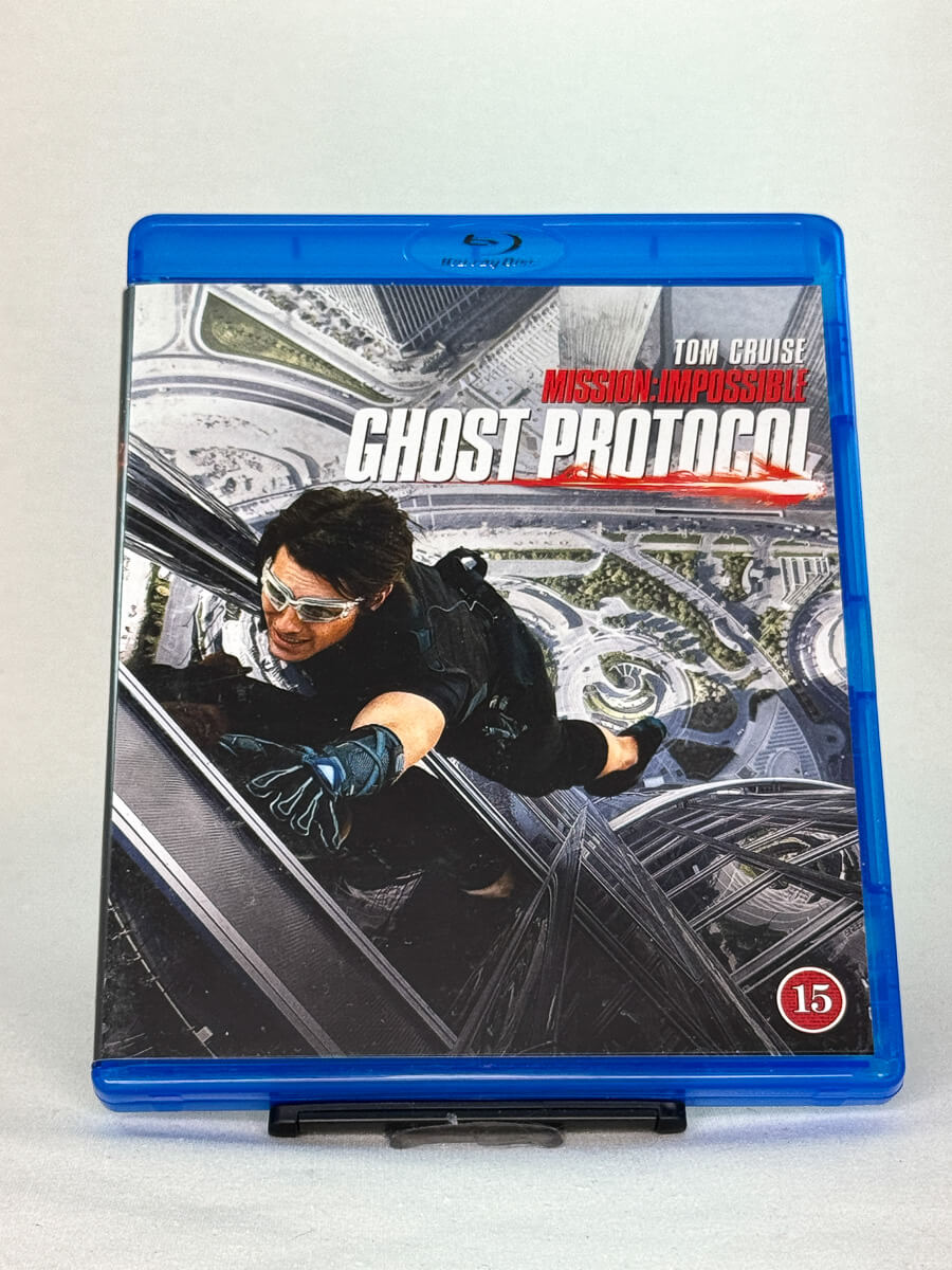 Forside av Blu-ray-cover til Mission: Impossible – Ghost Protocol – brukt actionfilm på Blu-ray med Tom Cruise hos Brukbar Film