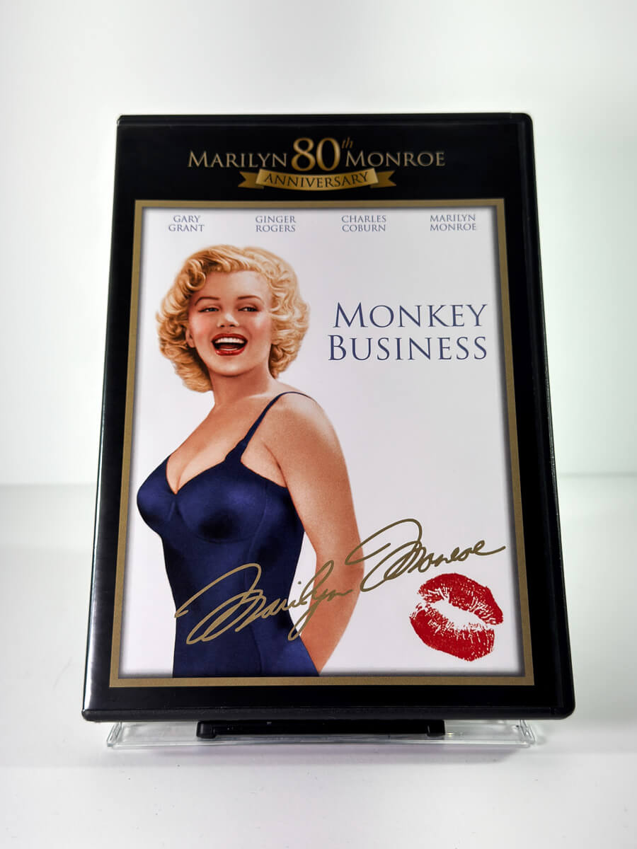 Forside av cover til Monkey Business, bruktfilm hos nettbutikken Brukbar Film