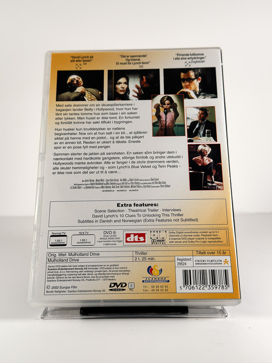 Bakside av cover til Mulholland Drive på DVD