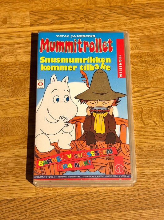 Forside av cover til Mummitrollet – Snusmumrikken kommer tilbake på VHS