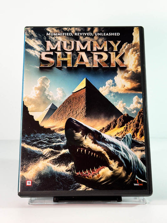 Forside av cover til mummy shark, bruktfilm på DVD hos Brukbar Film