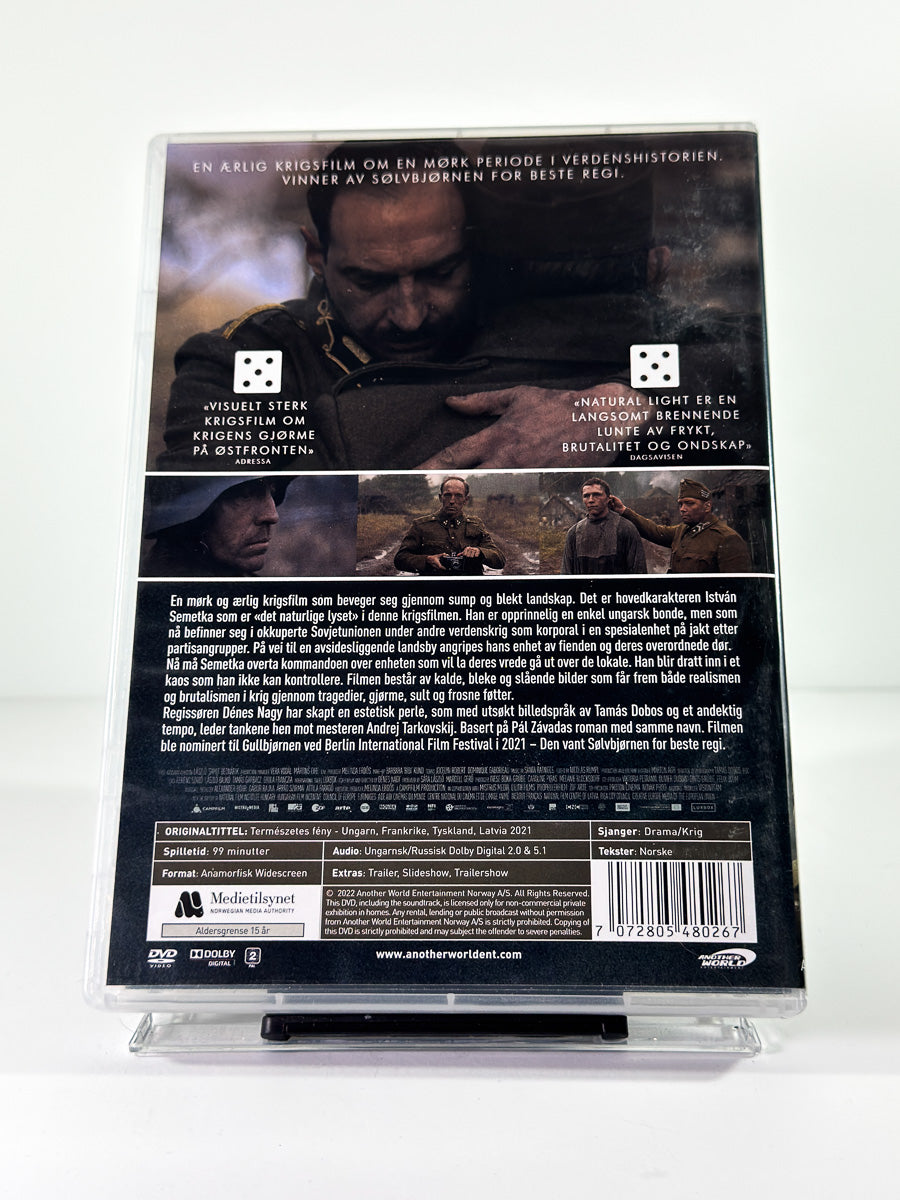 Bakside av cover til Natural Light på DVD
