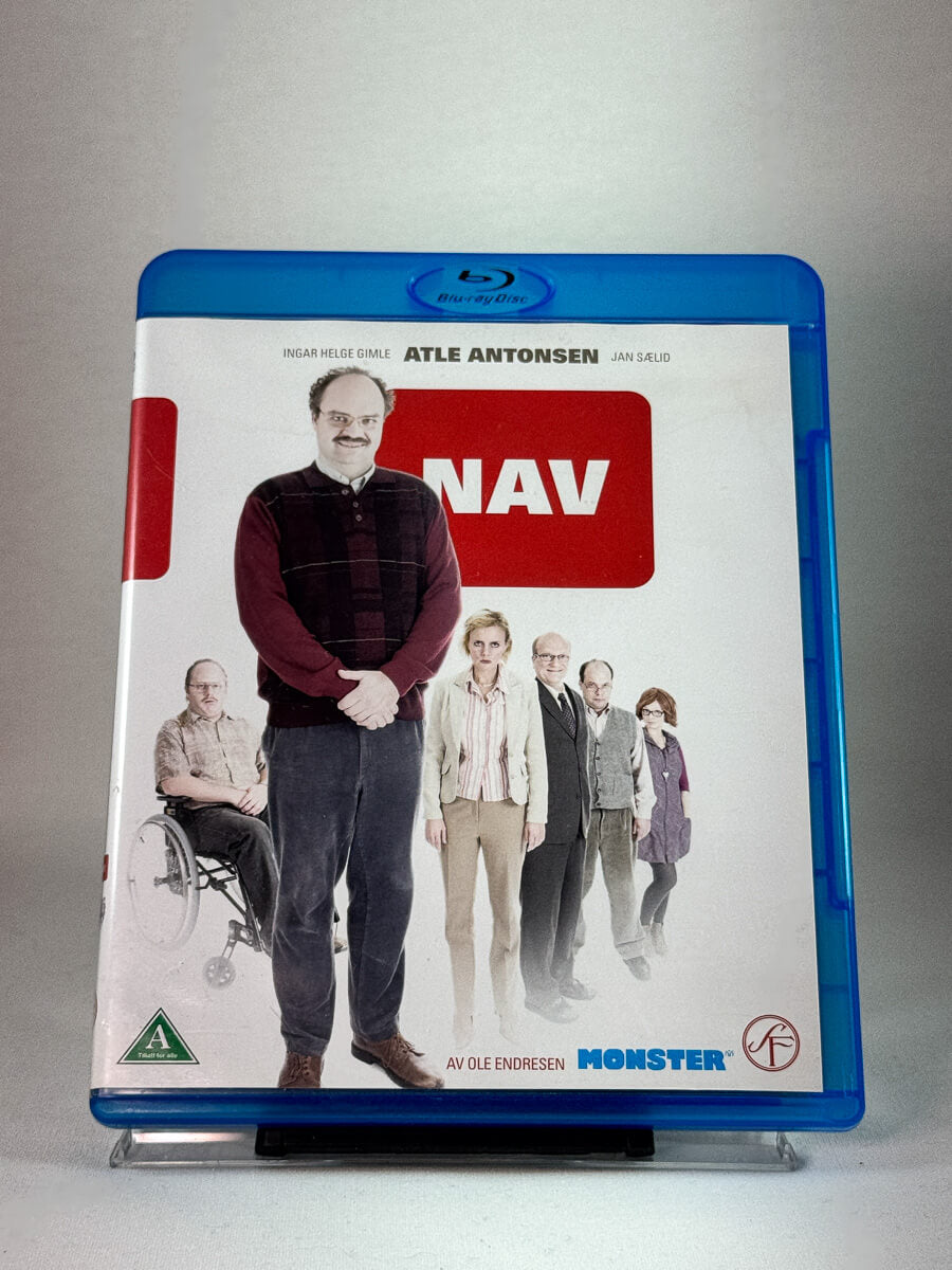 Nav på Blu-ray – forside av originalt filmcover for norsk komedie med Atle Antonsen, tilgjengelig hos Brukbar Film