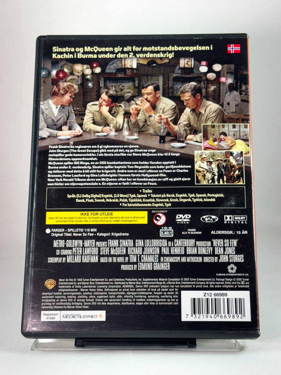 Bakside av DVD-cover til Never So Few, bruktfilm hos nettbutikken Brukbar Film
