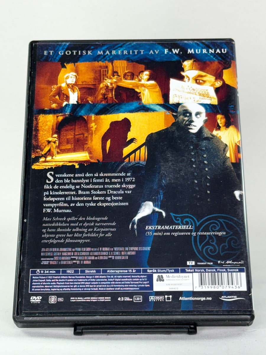 Bakside av DVD-cover til Nosferatu – detaljer om denne ikoniske brukte DVD-filmen hos Brukbar Film
