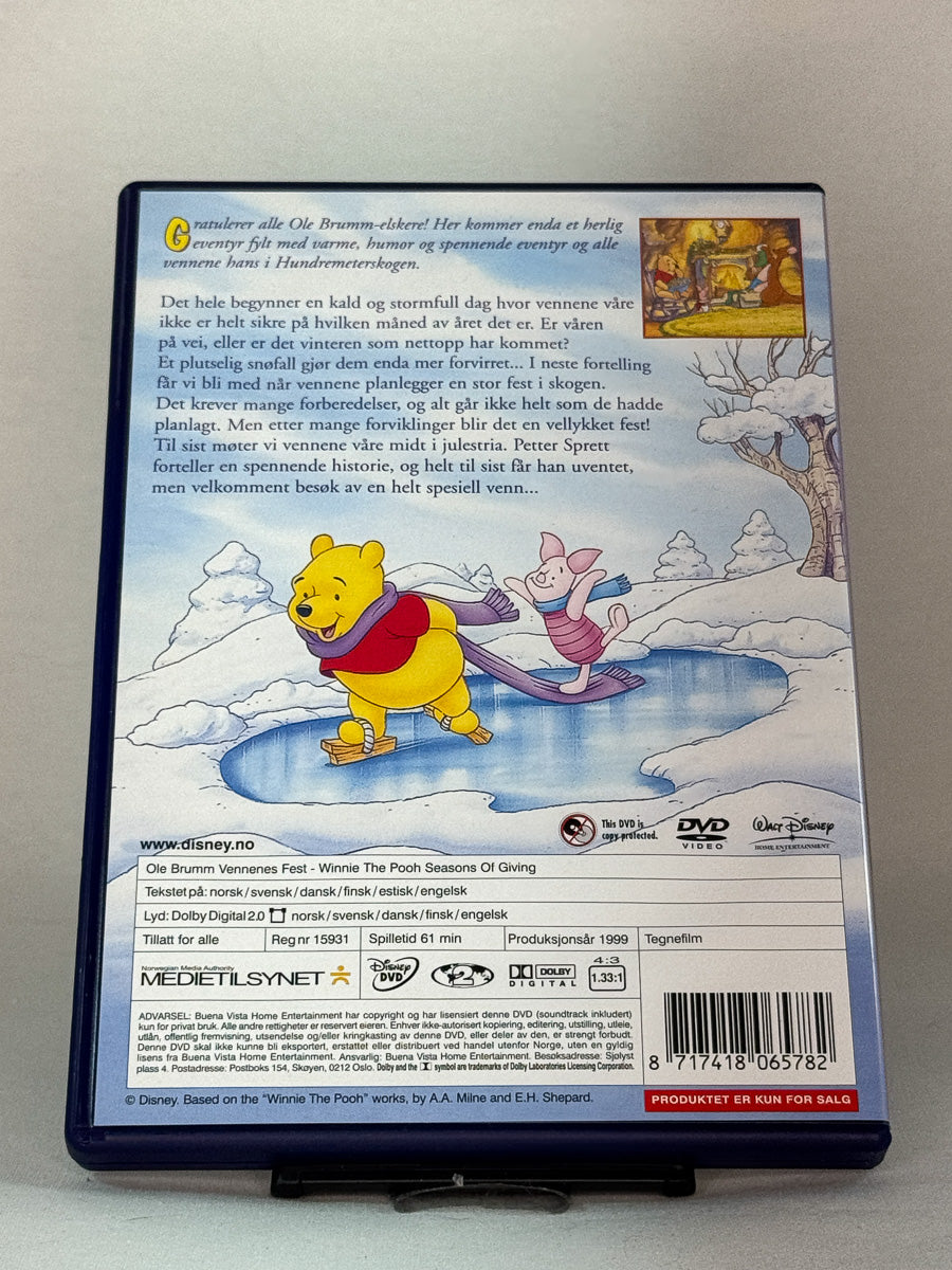 Bakside av DVD-cover til Ole Brumm – Vennenes fest – sjarmerende Disney-klassiker med norsk tale, brukt originalfilm hos Brukbar Film.