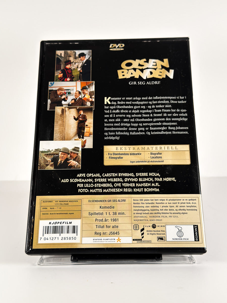 Bakside av cover til Olsenbanden gir seg aldri på DVD