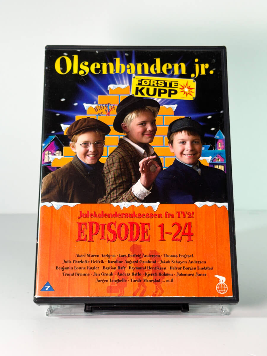 Forside av cover til Olsenbanden jr. Første kupp julekalender, brukt DVD hos Brukbar Film