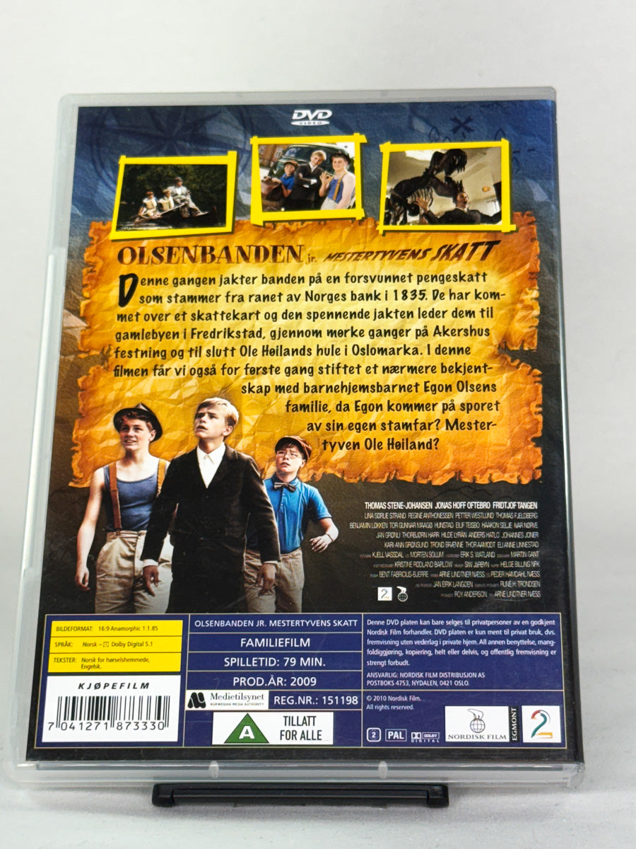 DVD-bakside til filmen Olsenbanden Jr. - Mestertyvens skatt
Baksiden viser info, spesifikasjoner og eventuell ekstratekst – produktbilde fra nettbutikken Brukbar Film