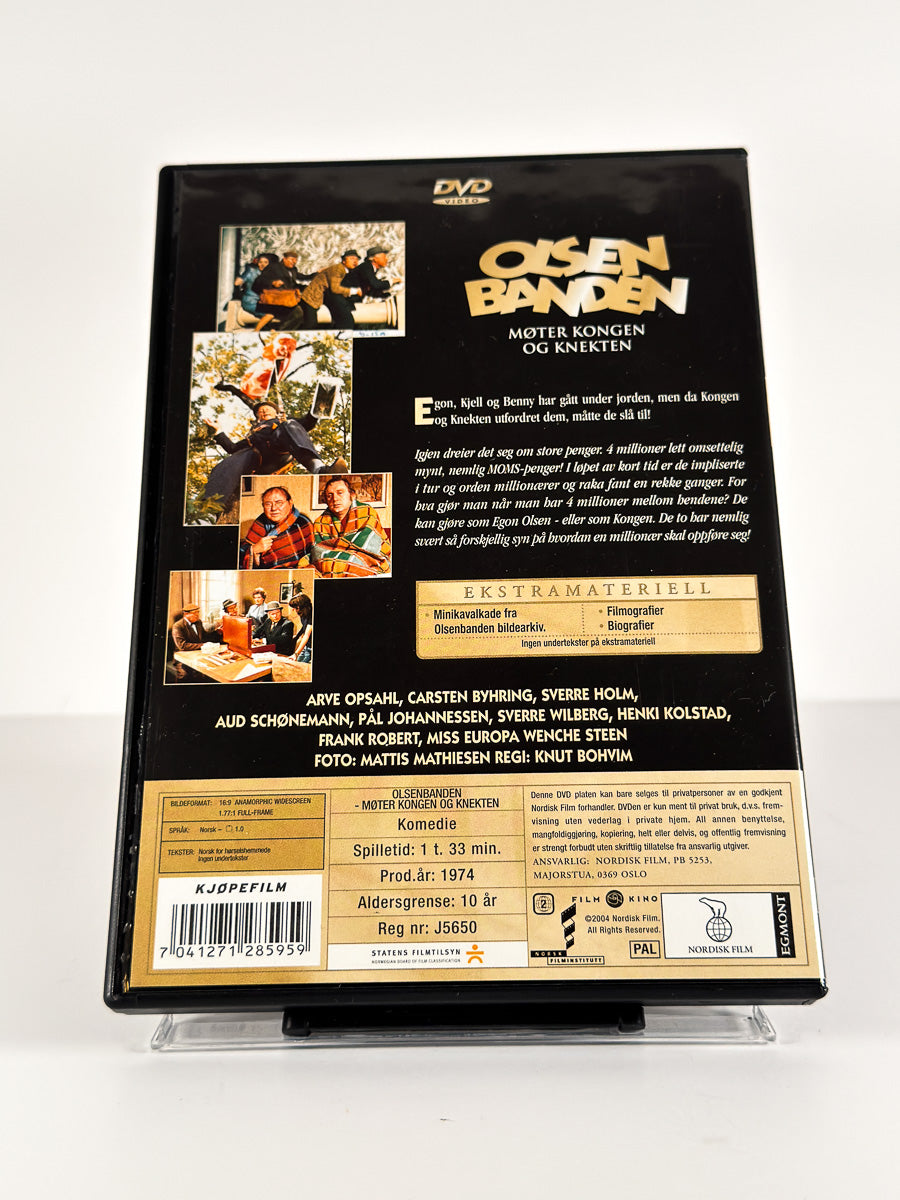Bakside av cover til Olsenbanden møter Kongen og Knekten på DVD